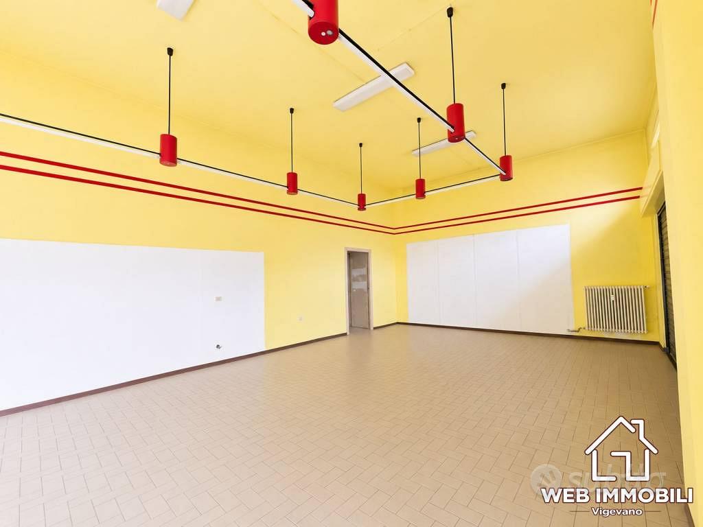 Immobile di 95 m² a Vigevano - Altro