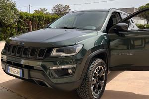 Jeep compass trailhawk 2021
