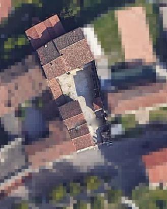 Rustico / Casale di 700 m² con più di 5 locali e b