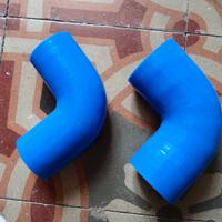 tubi in silicone per auto 