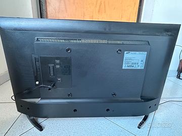 TV SAMSUNG UE32J4000