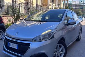 Peugeot 208 1o Serie Pure Tech 82 5P Allure