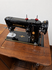 Macchina da cucire vintage Singer 306M