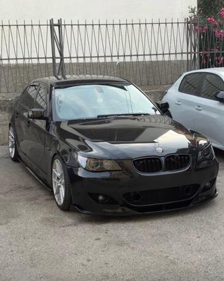 BMW E60 serie 5 allestimento M5 unica