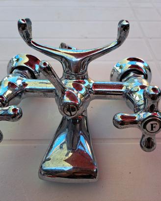 rubinetto miscelatore bagno