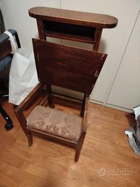 INGINOCCHIATOIO ANTICO RESTAURATO