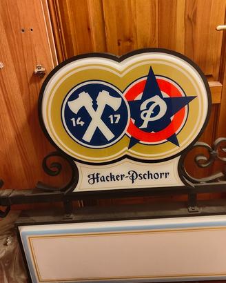 Insegna hacker-pschorr 