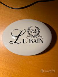 Contenitore in porcellana