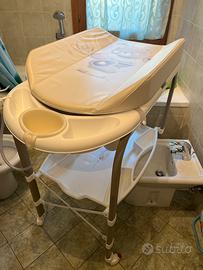 Vaschetta bagnetto con Fasciatoio