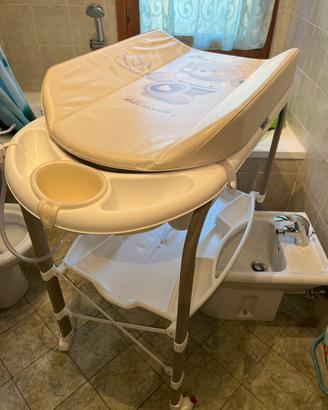 Vaschetta bagnetto con Fasciatoio