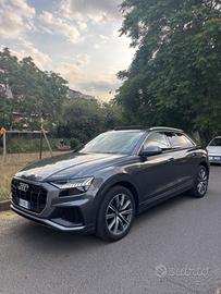 Audi Q8 50 TDI 286 CV quattro tiptronic SLINE FULL