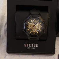 Versace versus