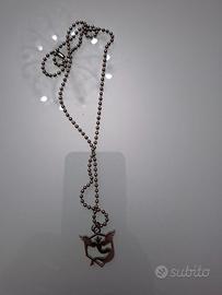 collana con ciondolo