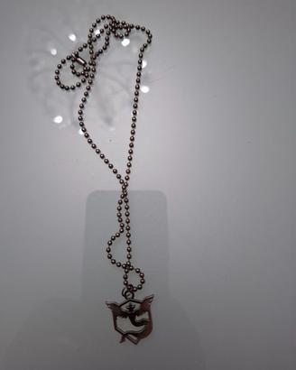 collana con ciondolo