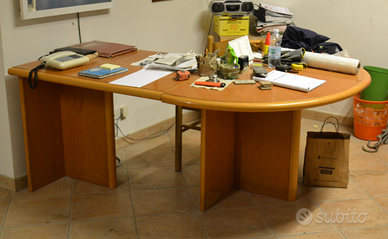 Scrivania ufficio legno curva