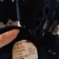 Abito elegante in pizzo smanicato