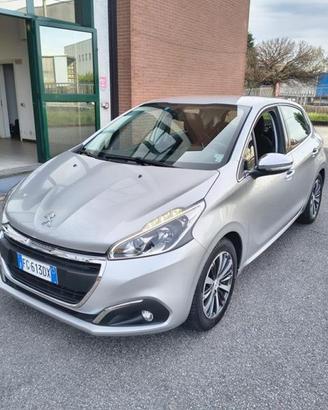 PEUGEOT 208 82CV 5 porte Allure NEOPATENTATI