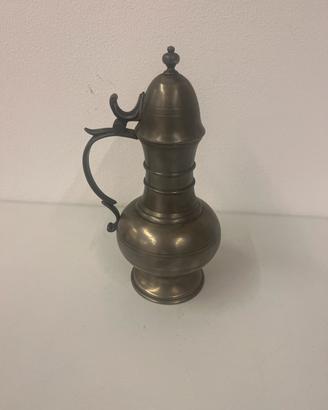 Teiera in peltro puro XX secolo