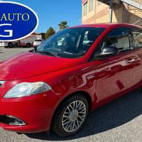 Lancia Ypsilon 1.2 Black&Red