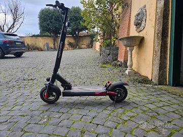 monopattino kugoo M4 PRO