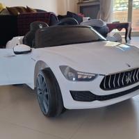 auto elettrica per bambini