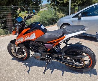 ktm duke 125