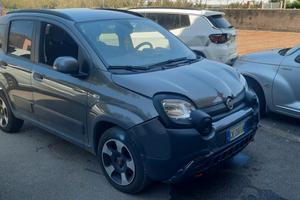 Fiat Panda 1.0 FireFly S&S Hybrid City Cross anno 