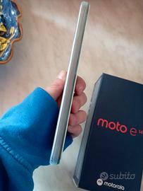  Motorola e14 con 54Go 