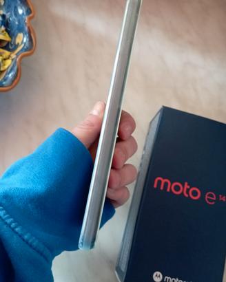  Motorola e14 con 54Go 