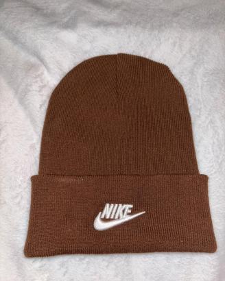 cappello nike marrone
