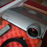 Videoproiettore Sharp XV-Z2000 e accessori