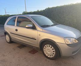 Opel Corsa x neopatentati