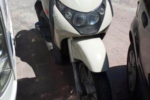 Piaggio beverly 125