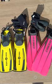 attrezzatura sub: pinne, calzari,guanti,bussola