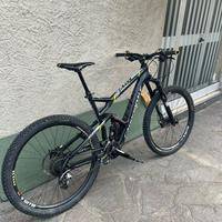 bici da enduro: cannondale jekyll