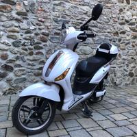 Bici elettrica scooter a pedalata assistita usata