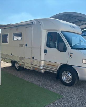 ELNAGH SLEEK 540 - Semintegrale con Dinette a ferr