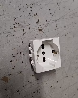presa elettrica da incasso scame schuko bipasso 10