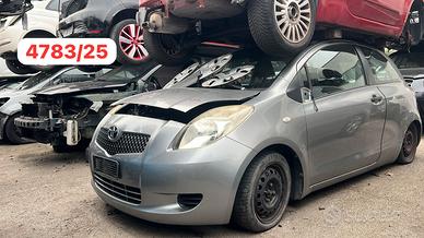 Pezzi di ricambio toyota yaris anno 2006
