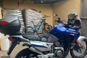 HONDA TRANSALP 650