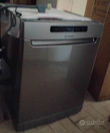 Lavastoviglie e frigo da incasso