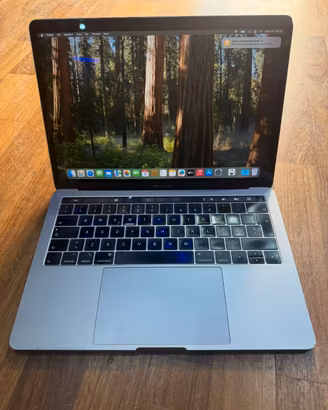 MacBook Pro 13” TouchBar 2018 256GB 8GB