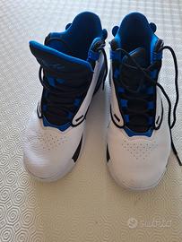 Scarpa sportiva