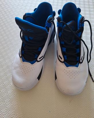 Scarpa sportiva