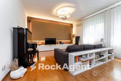 APPARTAMENTO CON GARAGE A TRAPPETO CENT