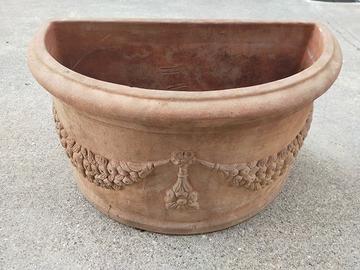 Mezzo vaso a muro in terracotta Toscana