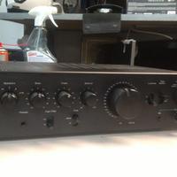 Amplificatore Sansui