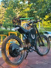 E-bike 15000w 70ah di batteria