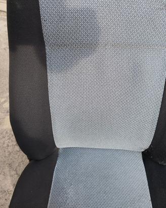 Sedili anteriori Fiat 600 anno 2003