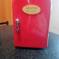 mini frigo Levi's x auto